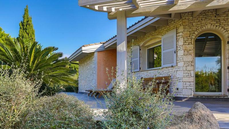 Villa Cartarana Bonifacio  Exteriör bild
